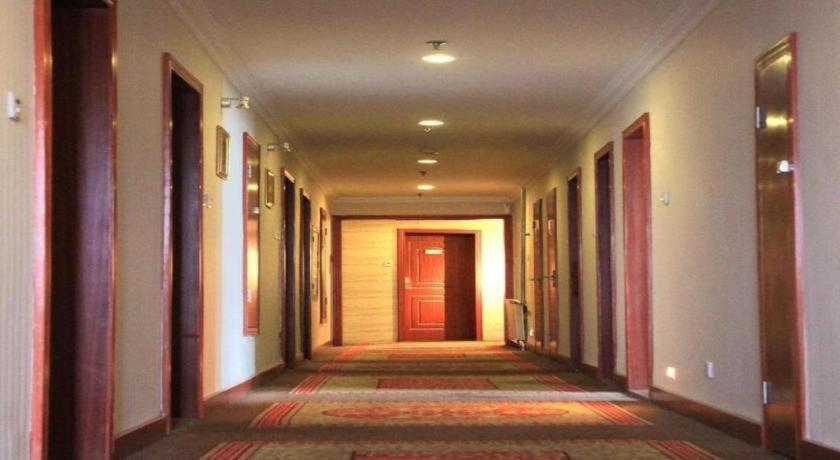 Lanzhou Hualian Hotel Екстериор снимка