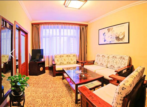 Lanzhou Hualian Hotel Екстериор снимка