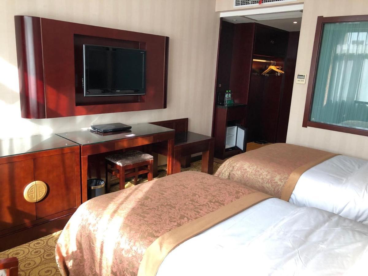 Lanzhou Hualian Hotel Екстериор снимка