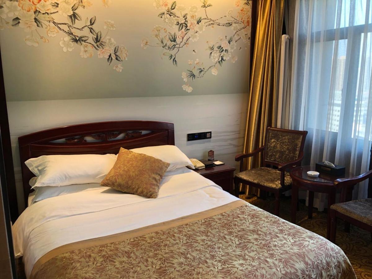 Lanzhou Hualian Hotel Екстериор снимка
