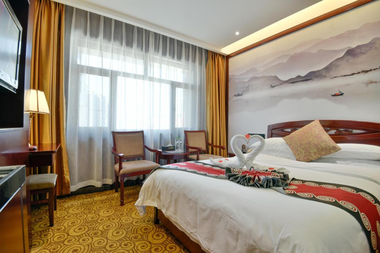 Lanzhou Hualian Hotel Екстериор снимка
